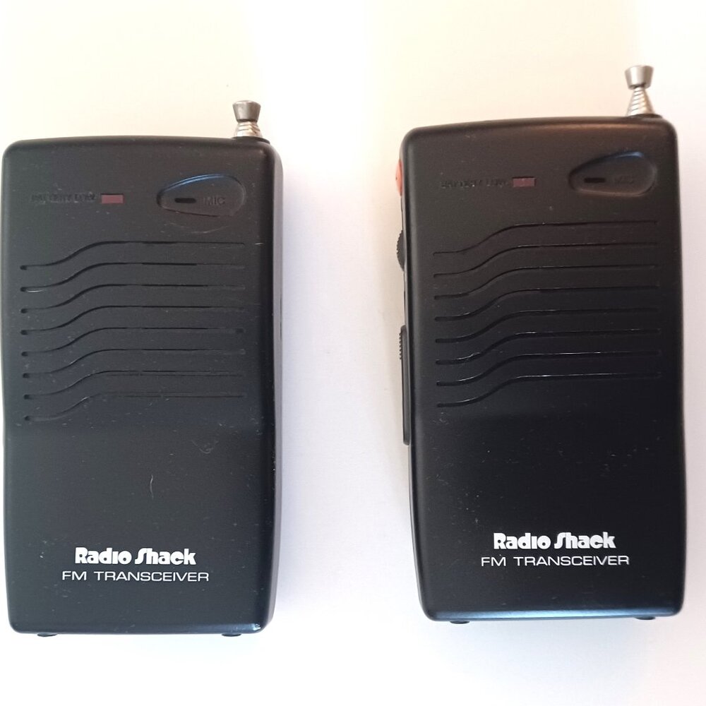 Set of 2 Working Radio Shack Walkie Talkie Fm Transceivers TRC-509 49MHz